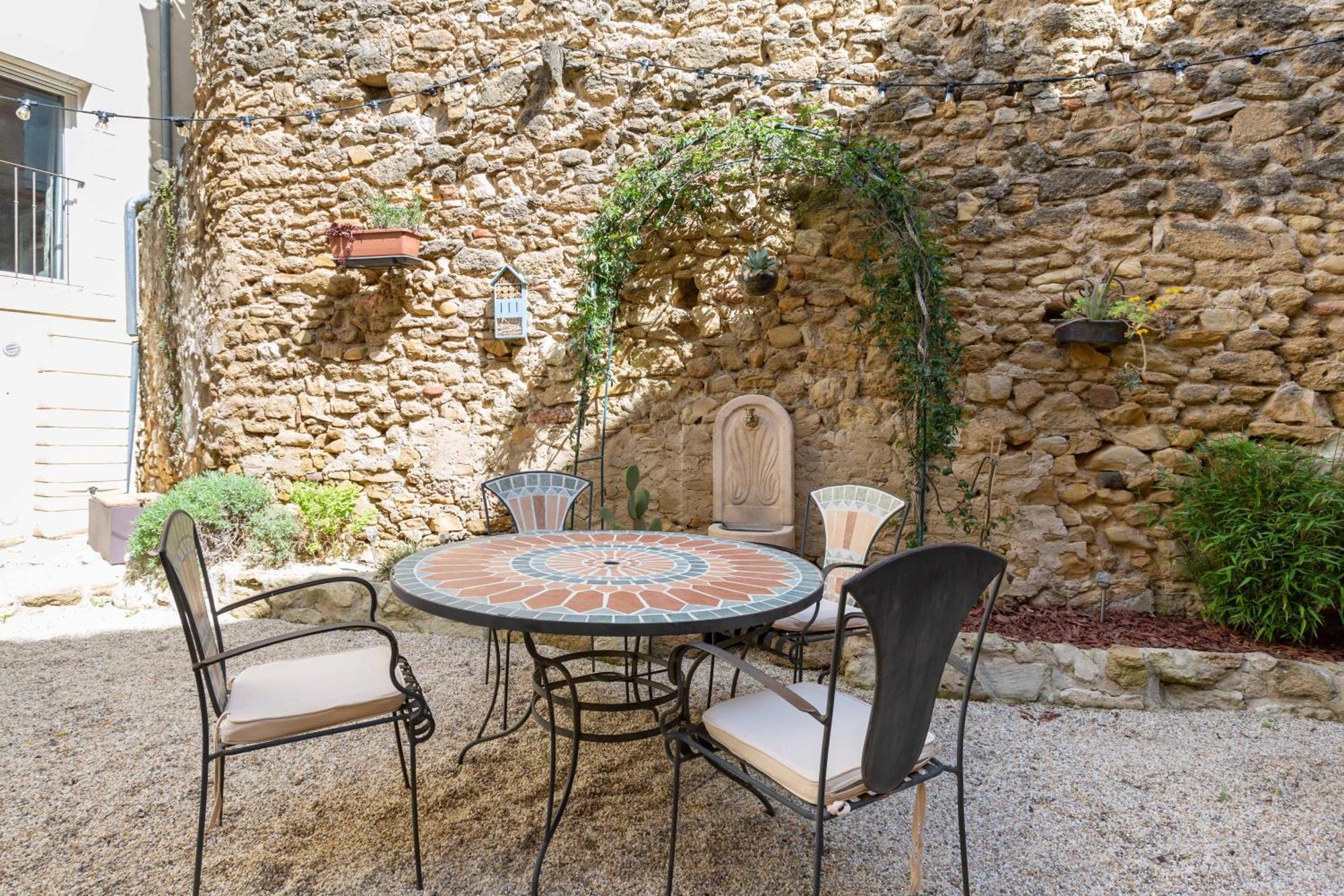 Couette-café La Parenthese, D'hotes Rochegude (Drome)